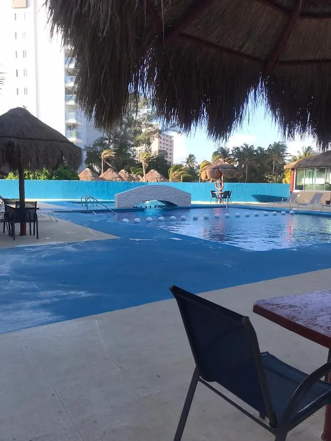 The Brisas Apartment Hideaway Cancún